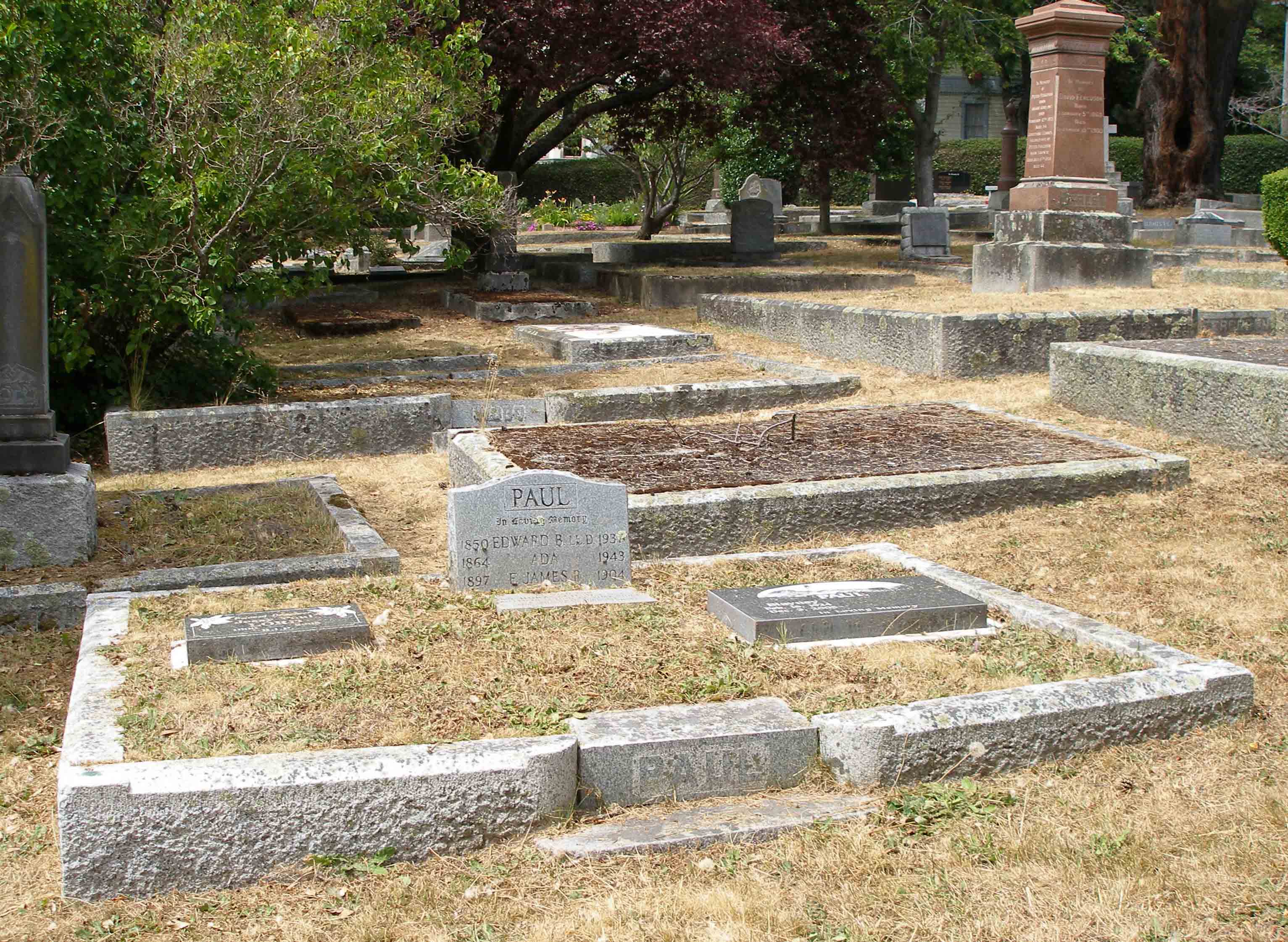 Edward Burness Paul family burial plot